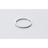 Thin Engraved Criss Cross Midi Ring-925SLVR